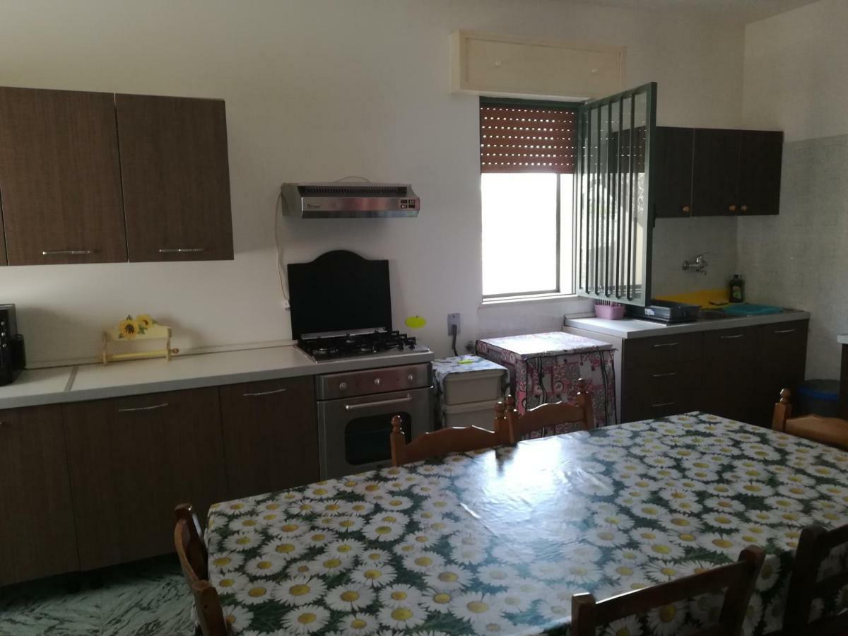 Oasi San Pio Apartment Porto Cesareo Exterior photo